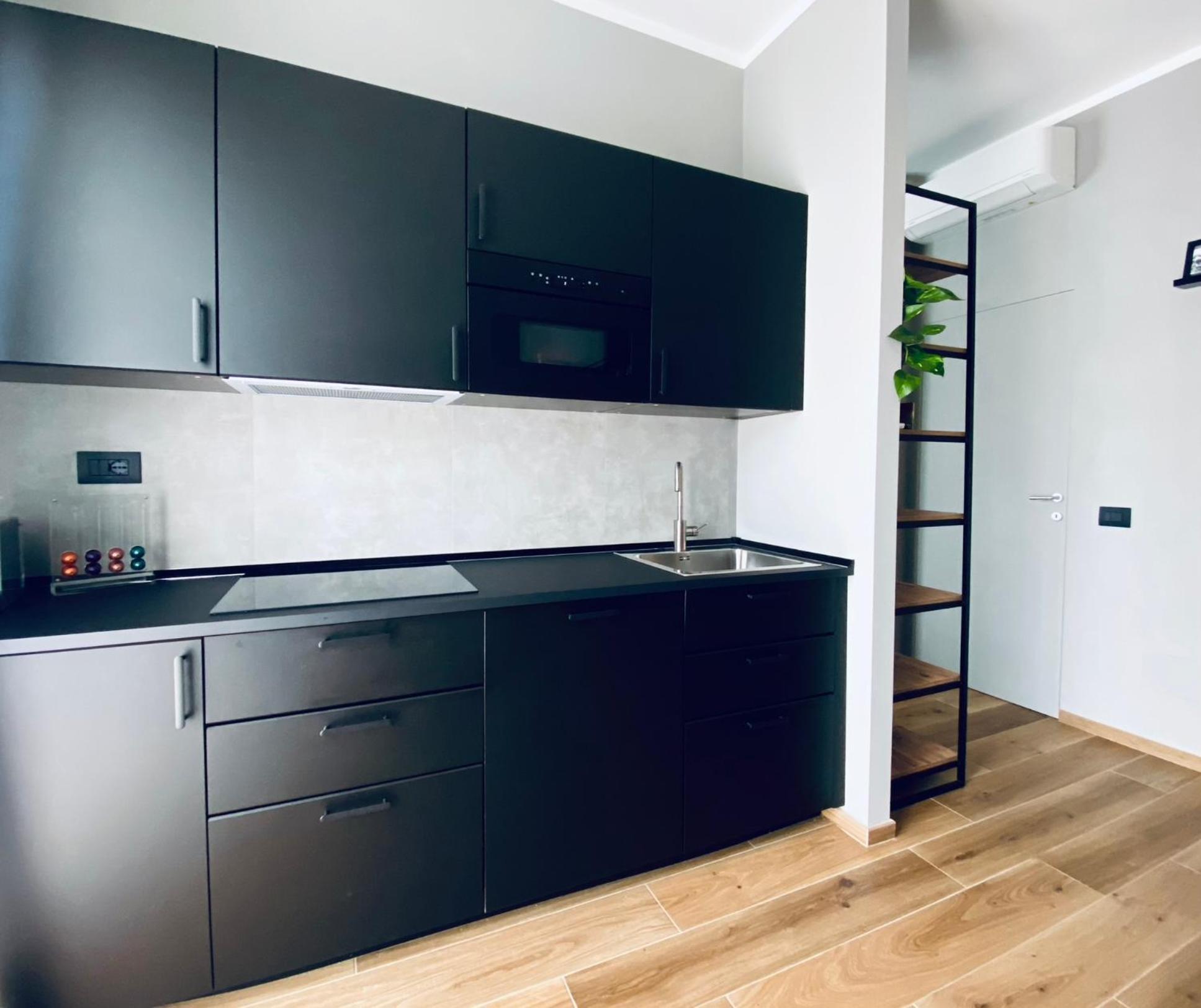 M4 Black Monolocale Moderno E Funzionale Scandicci Kültér fotó